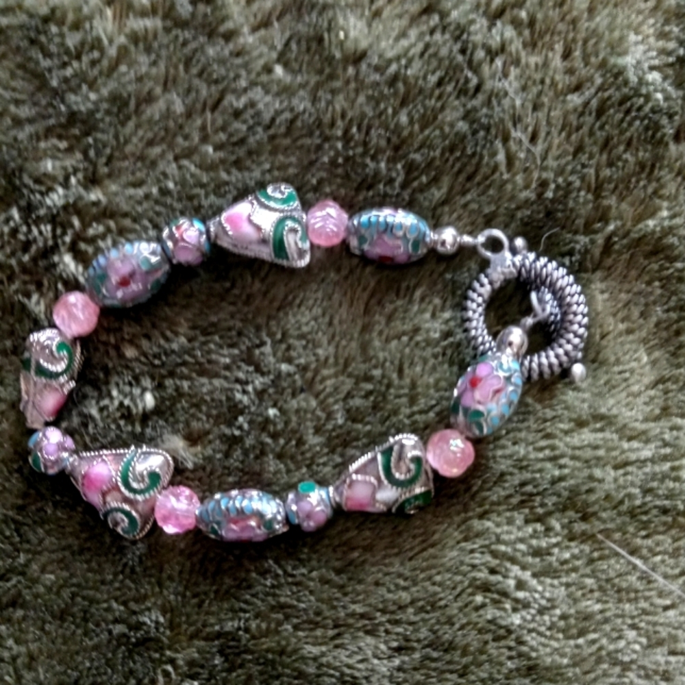 EUC Vintage Chinese Export Rose Quartz and Cloisonne Bracelet 7"